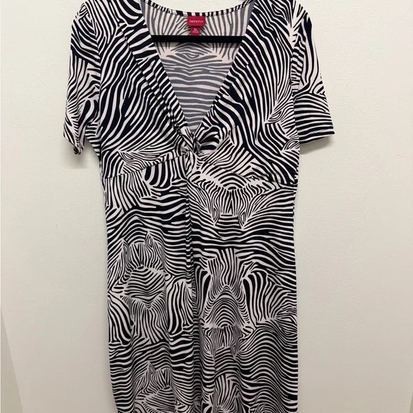 Zebra Print Dress - Picture 2 of 6